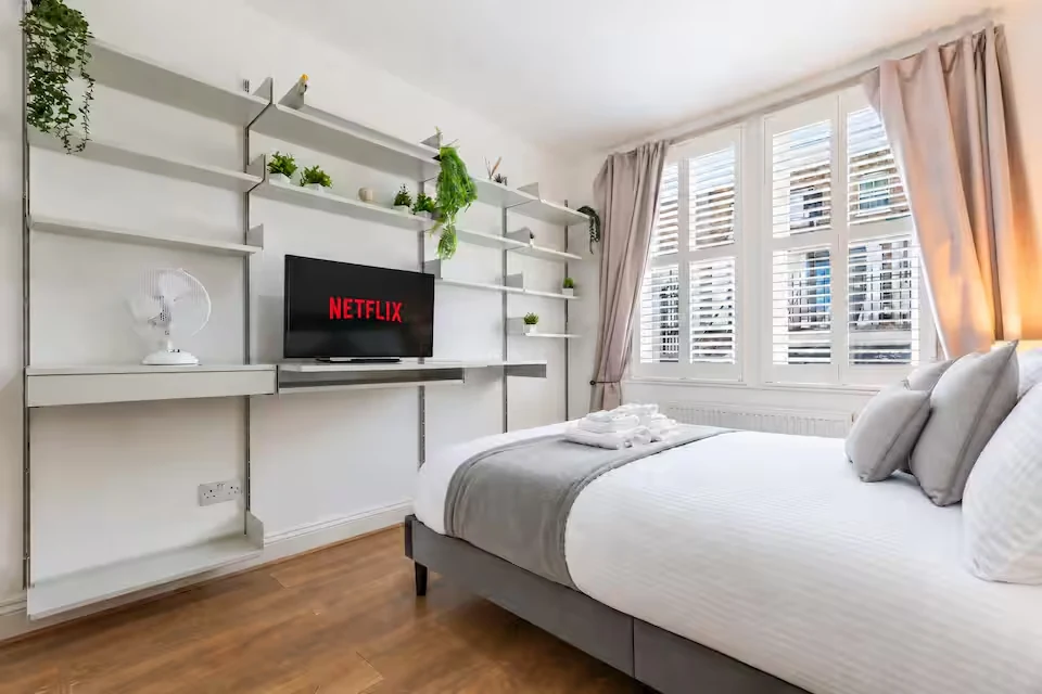 Second bright double bedroom